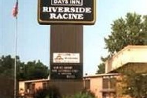 Riverside Inn Racine Image