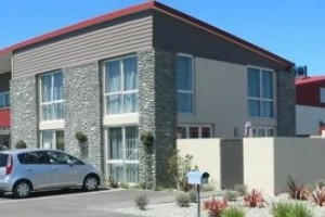 Riverstone Motel Image