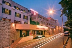 Riviera Hotel Macau Image