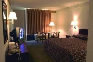 Rockwood Inn & Suites Image