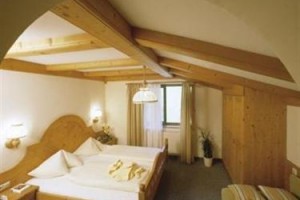 Ronach Mountain Club Image