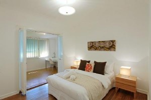 Ron's Beach House Byron Bay Image