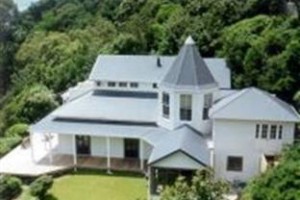 Roseneath House Image