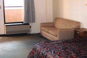 Royal Inn Hickory Image