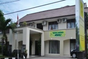 Royal Phoenix Hotel Image
