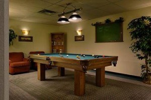 Royal Scot Hotel & Suites Image