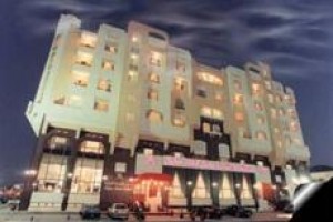 Safeer Hotel Suites Image