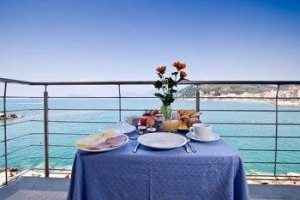 Hotel San Terenzo voted  best hotel in Lerici