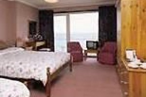 Sandringham Hotel Sandown Image