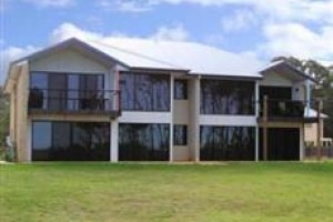 Sandy Shores Villas Batemans Bay Long Beach (New South Wales) voted  best hotel in Long Beach
