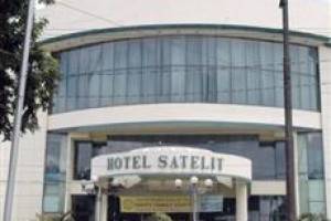 Satelit Hotel Surabaya Image