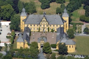 SchlossHotel Eringerfeld Image
