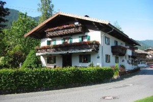 Schnapperhof Pension Going am Wilden Kaiser Image