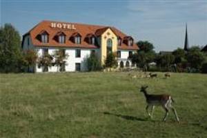 Hotel Schwartze Image