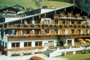 Schwarzer Adler Gasthof Image