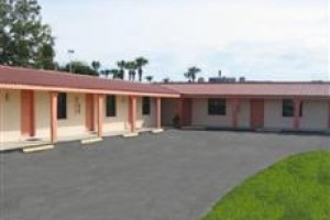 Scottish Inns Okeechobee Image