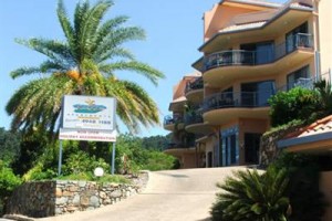 Sea Star Apartments Image