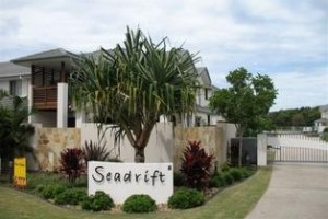 Seadrift Apartments Byron Bay Image