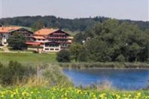 Seeblick Hotel Bad Endorf Image