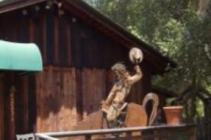 Sequoia River Dance Bed and Breakfast Image