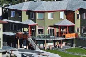 Seward Front Row Townhouse Image