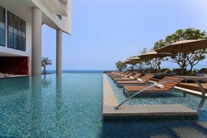 Sheraton Nha Trang Hotel and Spa voted  best hotel in Nha Trang
