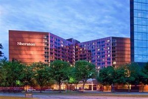 Sheraton Indianapolis Hotel and Suites Image