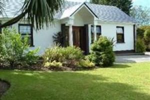 Shortcliff House Bed and Breakfast Image