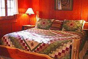Silver Forest Inn Image
