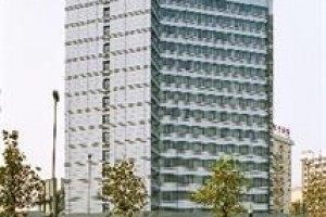 Silver Spring Hotel Image