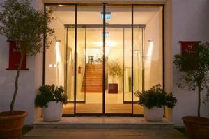 Sipan Hotel voted 2nd best hotel in Sipan