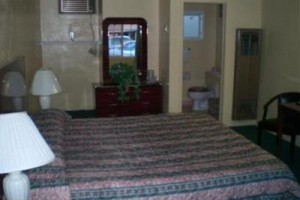Sky Ranch Motel Image