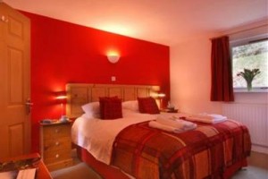 Sladen Lodge Image