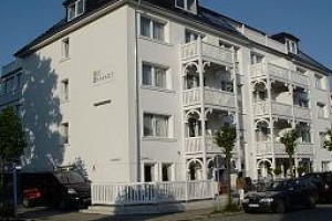 SMART Hotel Binz Image