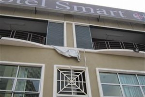 Smart Hotel Semenyih Image