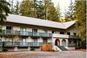 Snowline Condos voted 2nd best hotel in Maple Falls