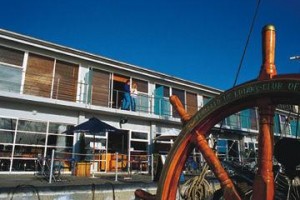 Somerset on the Pier Apartments Hobart Image