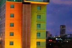 Sparks Hotel Jakarta Image