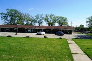 Spinning Wheel Motel Image