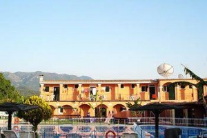 Spiros No1 voted  best hotel in Roda