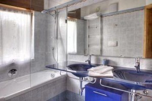 Sport Hotel Barisetti Image