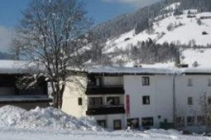 Sporthotel Niederau Image