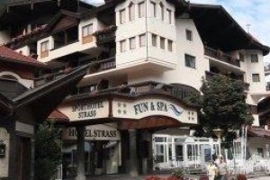Sporthotel Strass Image