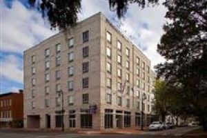 SpringHill Suites Savannah Downtown Image