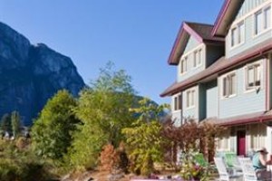 Squamish Inn on the Water Image