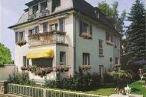 Stadt-gut Hotel Neuhofer am Sudpark voted 7th best hotel in Bad Nauheim