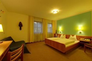 Staffler Hotel Odelzhausen Image