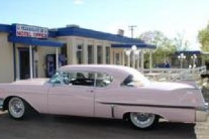Stagecoach 66 Motel Image