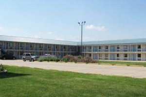 Americas Best Value Inn Lincoln Image