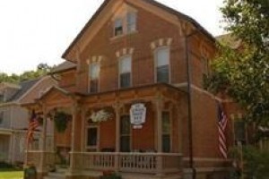 Stauer House voted  best hotel in McGregor 